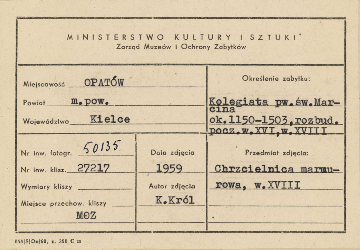 Kolegiata - wnętrze, chrzcielnica marmurowa - metryczka

 , skan 1