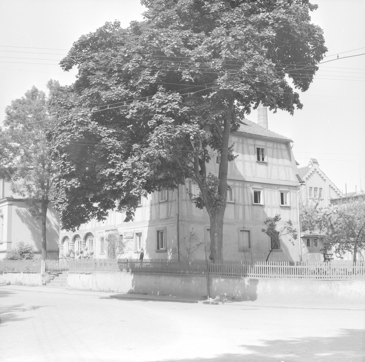 dom - widok ogólny, skan 1