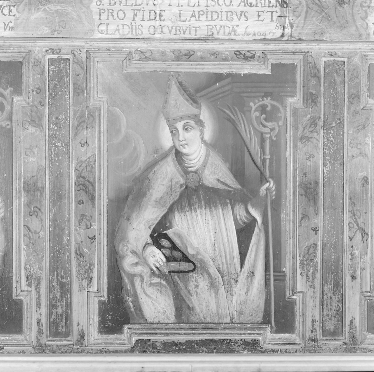 kościół pw. św. Jana Chrzciciela - wnętrze - prezbiterium - ściana południowa - stalle - polichromia - biskup /?/, skan 1