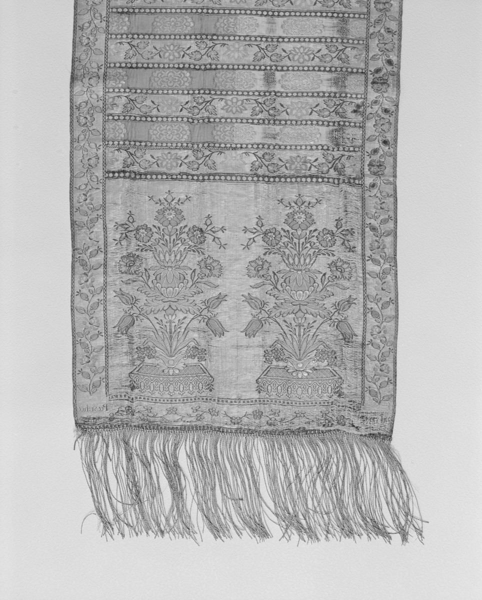 Muzeum Narodowe - od. Muzeum Sztuk Użytkowych - zbiory - pas lity czterostronny - Warszawa lub Lipków /Paschalis Jakubowicz 1788 - 1790 rok/ - głowa i wciąża /fragment/ - awers, skan 1