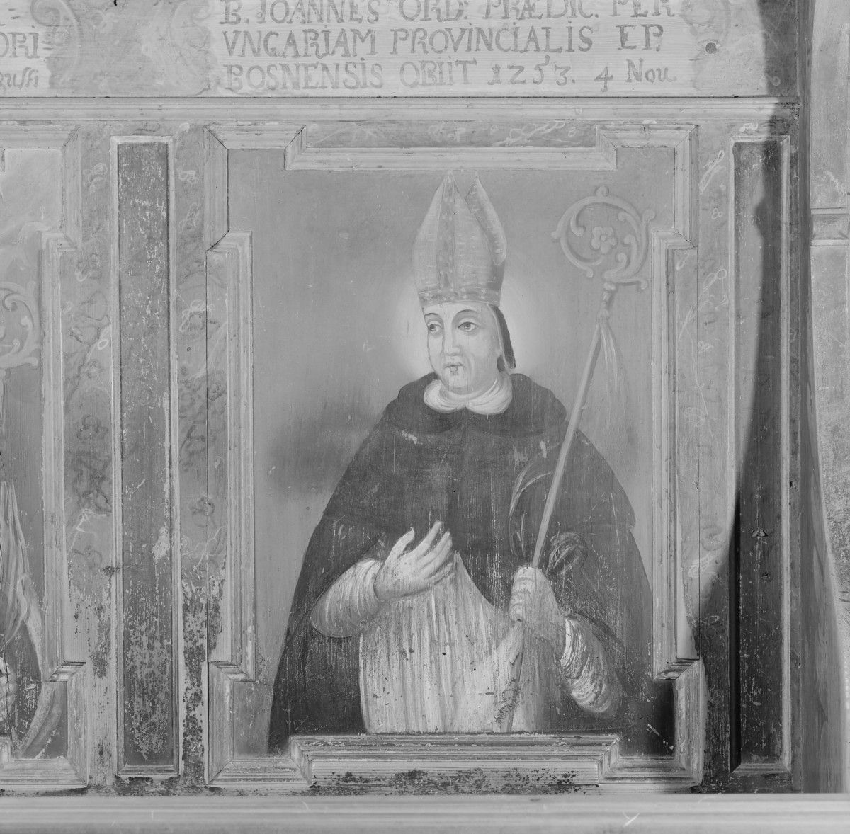 kościół pw. św. Jana Chrzciciela - wnętrze - prezbiterium - ściana południowa - stalle - polichromia - św. bp. Joannes, skan 1