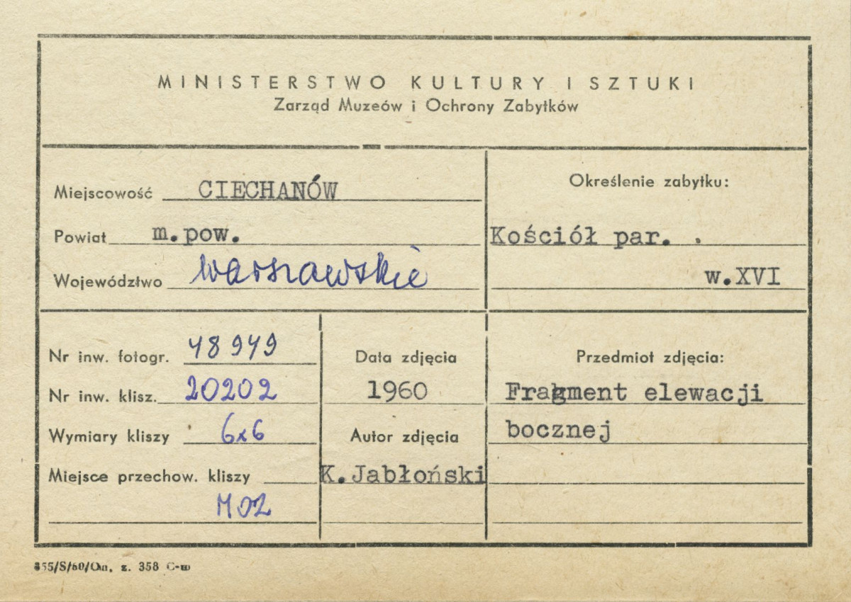 Kościół parafialny - fragment elewacji płd., widok od strony płd. - zach. - metryczka, skan 1