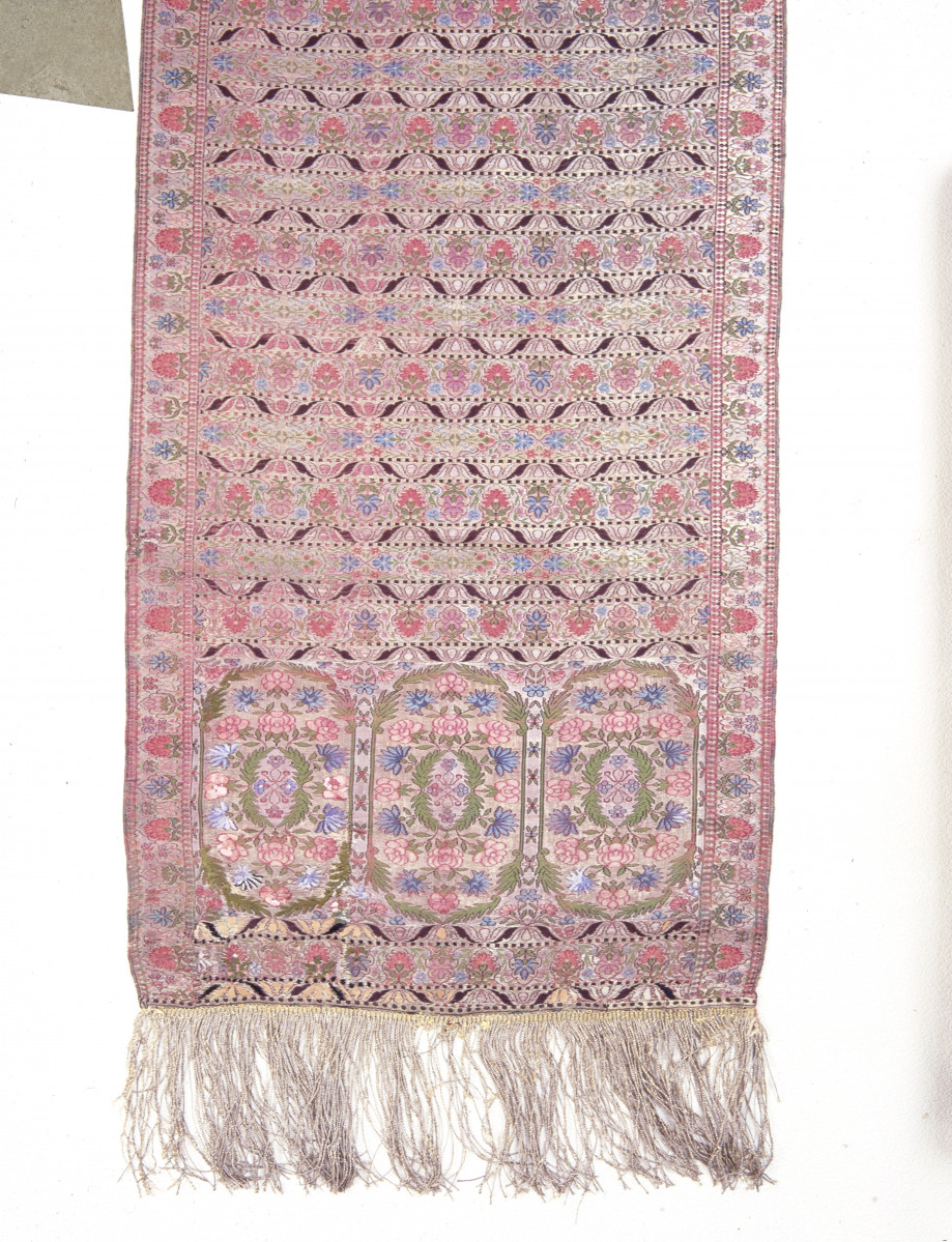Muzeum Narodowe  - zbiory - pas lity dwustronny - Kobyłka /Szczepan Filsjean 1787 - 1794 rok/ - głowa i wciąża /fragment/ - awers, skan 1