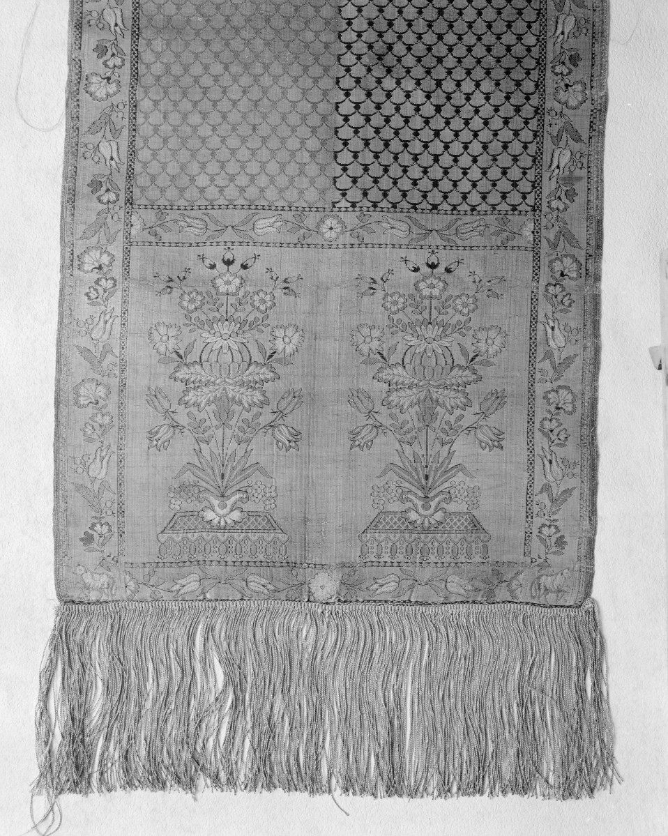 Zamek Królewski - zbiory - pas lity dwustronny - Lipków / Paschalis Jakubowicz 1791 - 1794 rok/ - głowa i wciąża /fragment/ - awers, skan 1