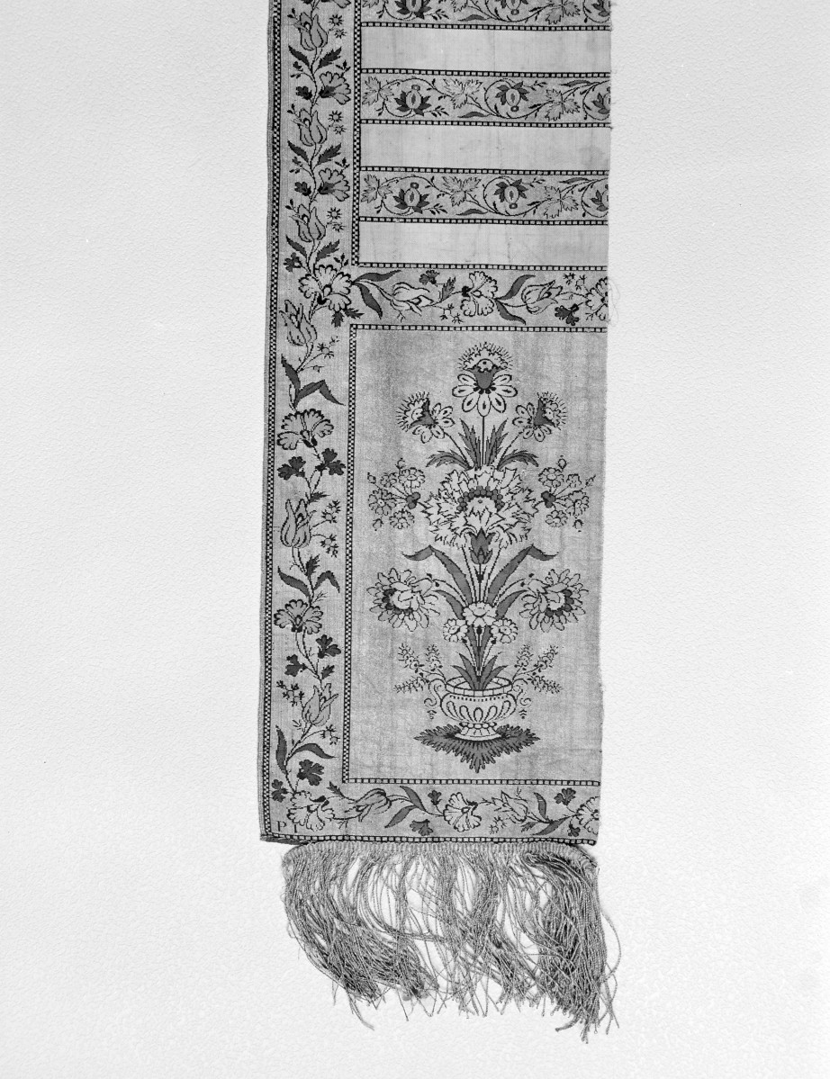 Muzeum Archidiecezjalne - zbiory - pas lity jednostronny - Lyon /1789 - 1792 rok/ - głowa i wciąża /fragment/ - awers, skan 1