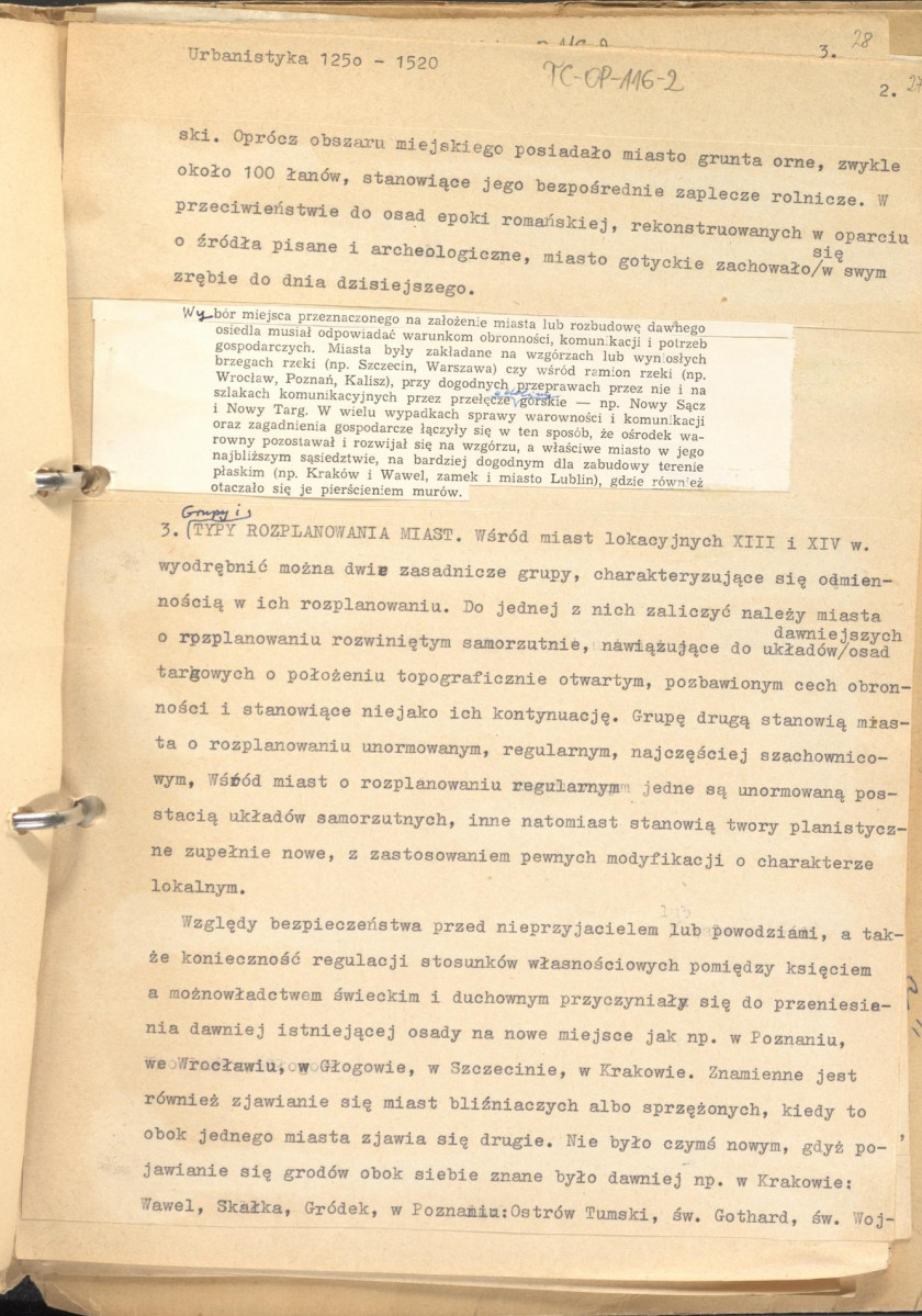tekst uzupełniony fotografiami oraz rysunkami stanowiący materiał roboczy do zagadnień sztuki ogrodowej oraz przemian w kształtowaniu miast w epoce gotyku, zgrupowany w rozdzaiły: uwagi ogólne, piśmiennictwo ogrodnicze, ogrody siedlisk wiejskich, dworskich oraz zamkowych,rezydencje letnie, dwory myśliwskie, zwierzyńce, miasto., skan 27