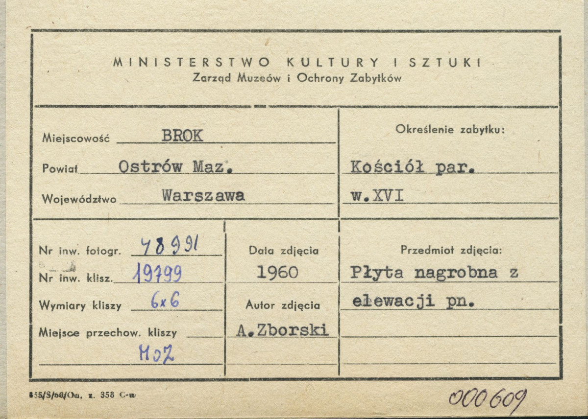 Kościół parafialny - płyta nagrobna na elewacji płn. - metryczka, skan 1