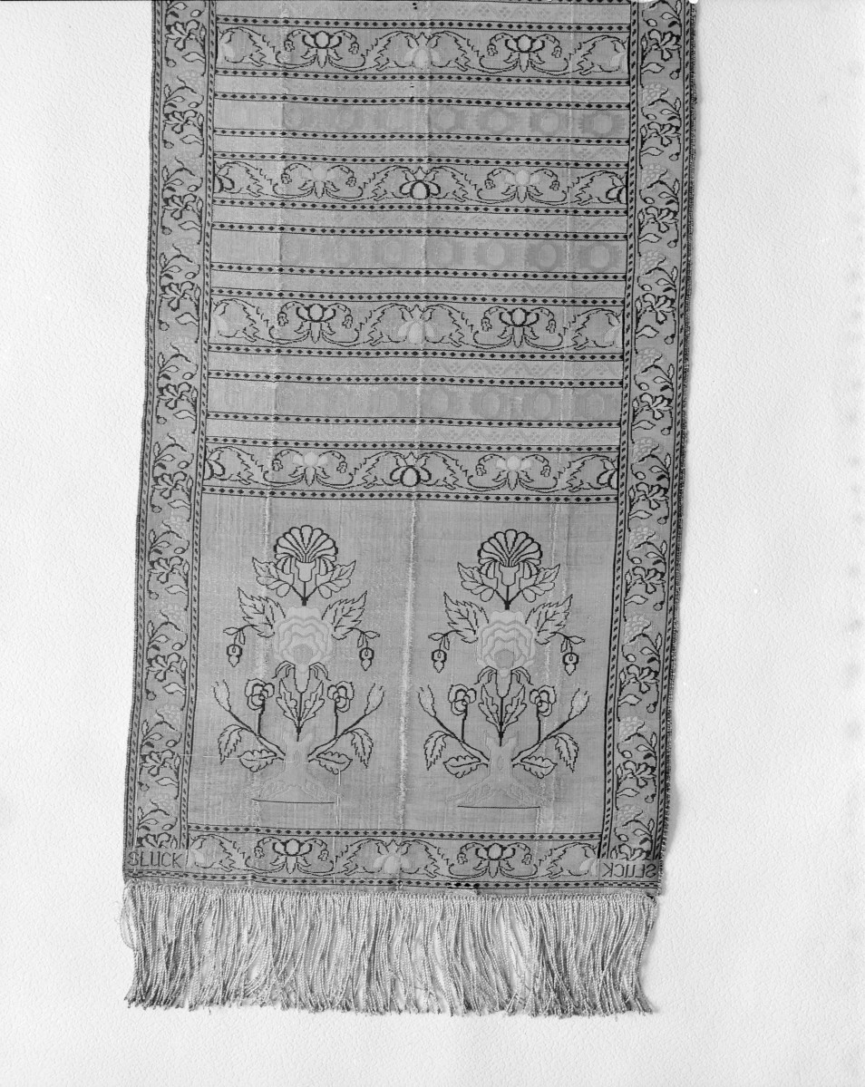 Muzeum Narodowe - zbiory - pas lity dwustronny - Słuck /Jan Madżarski 1767 - 1780 rok/ - głowa i wciąża /fragment/ - awers, skan 1