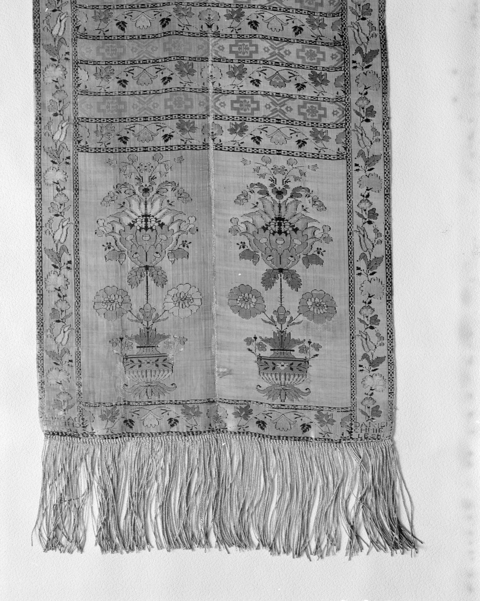 Muzeum Narodowe - zbiory - pas lity czterostronny - Kraków /Daniel Chmielewski 1796 rok/ - głowa i wciąża /fragment/ - awers, skan 1