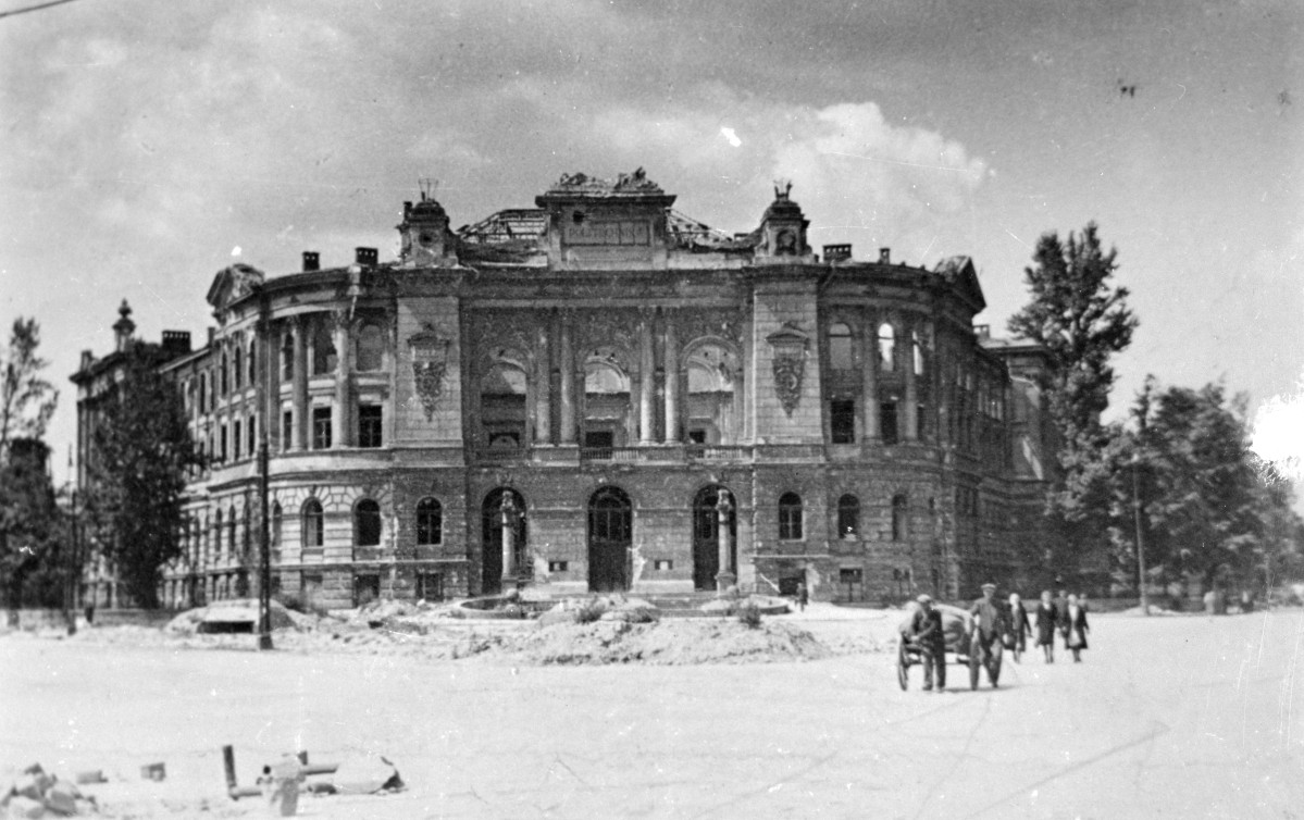 Gmach Główny Politechniki Warszawskiej - elewacja frontowa, skan 1