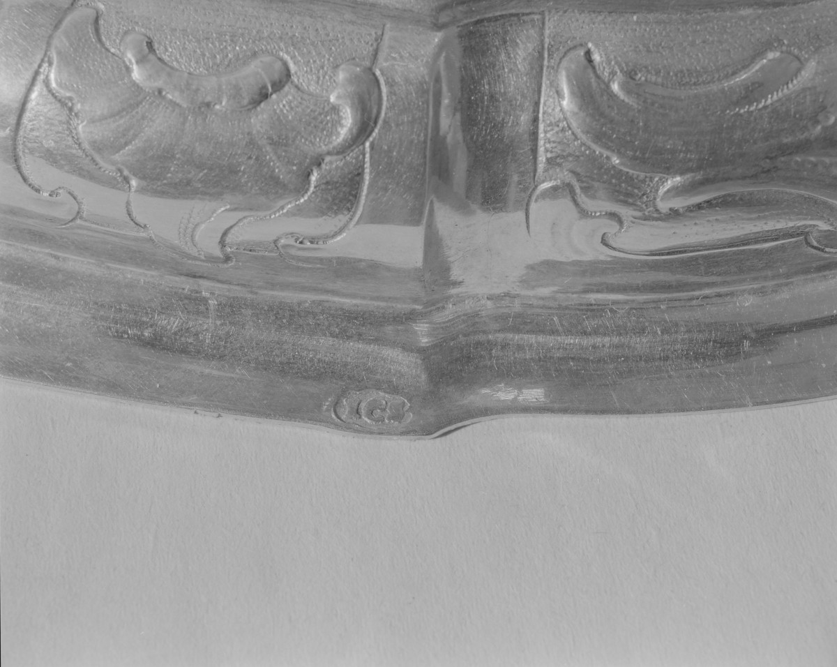 kościół pw. św. Stanisława Biskupa - zbiory - monstrancja II - stopa - fragment - znak złotniczy, skan 1