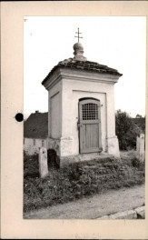 kaplica przydrożna (k. domu 2), skan 2