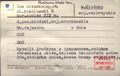 dom mieszkalny, ob. Państwowa Szkoła Muz., skan 1