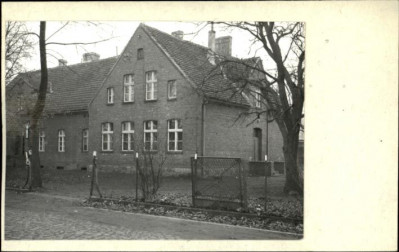 Szkoła Podstawowa, skan 2