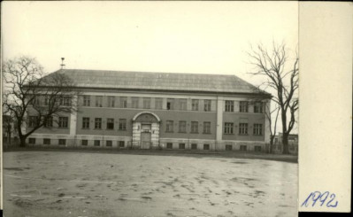 budynek, ob. szkoła, skan 2