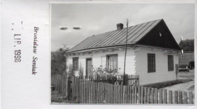 dom w zagrodzie, skan 2