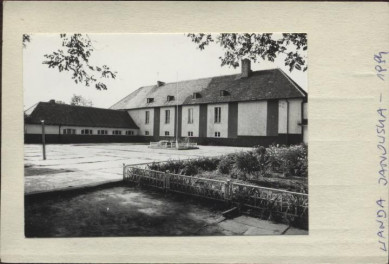 dom (d. Szkoła Podstaw.), skan 2