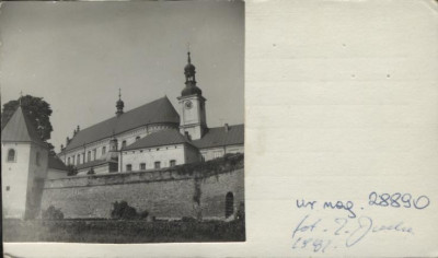 kościół pw. Zwiastowania NPMarii, zesp. klaszt. Bernardynów, skan 2