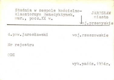 studnia w zespole kościelno-klasztornym Benedyktynek, skan 1
