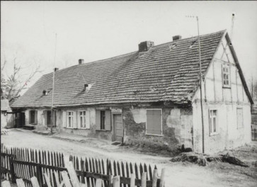 dom mieszkalny w zespole dworsko-parkowym, skan 3