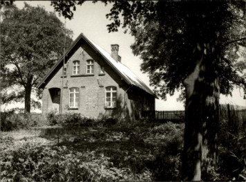 szkoła, ob. budynek mieszkalny, skan 3