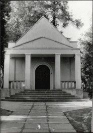 kaplica cmentarna, skan 3