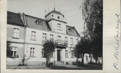 ratusz, ob. bank spółdzielczy, skan 2