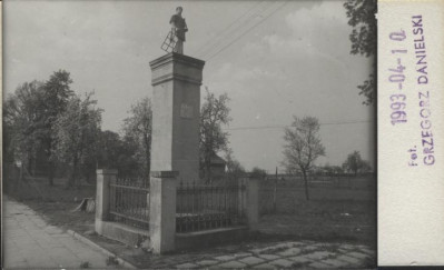 kapliczka z figurą św. Wawrzyńca, skan 2