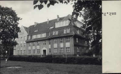 szkoła gosp. dom. i przem., ob. zespół szkół zawodowych CZSR SCh, skan 3