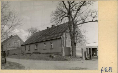 dawna szkoła, ob. dom mieszkalny, skan 2