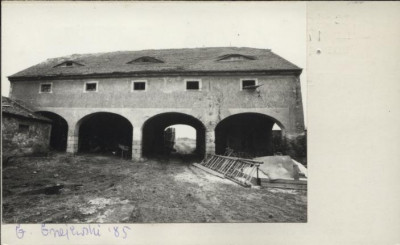 stodoły - dwa budynki, skan 2