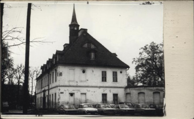 dwór, ob. Zakłady Przem. Odzieżowego Moda, skan 2