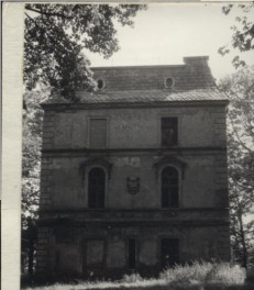 Dwór, ob. Archiwum Państwowe, skan 2