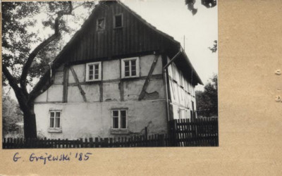 dom, skan 4