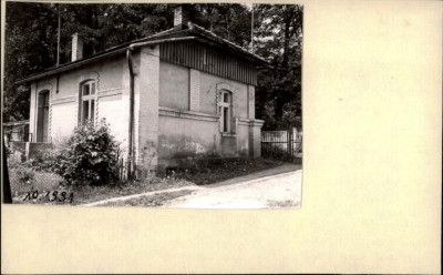 stróżówka - zespół pałacowy nr 83, skan 2