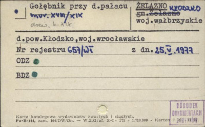 gołębnik przy d. pałacu, skan 1