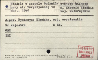 stodoła w zespole budynków, skan 1