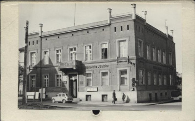 biblioteka + urząd miejski, skan 2