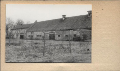 spichlerz i stodoła, ob. chlewnie, skan 2