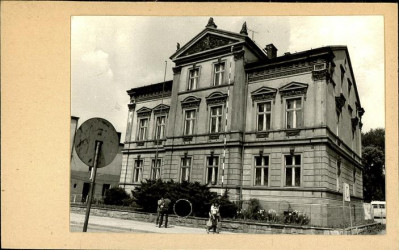 dom mieszkalny, ob. biurowy, skan 2