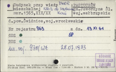 budynek przy wieży mieszkalnej ob. stadnina koni, skan 1