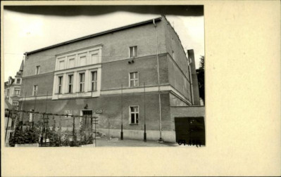 budynek użyteczn. publ., ob. GOK, skan 2