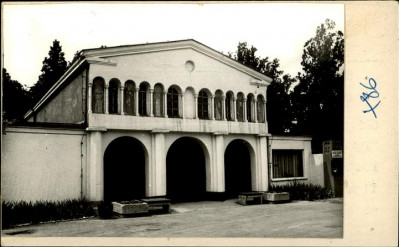 dom pogrzebowy, skan 2