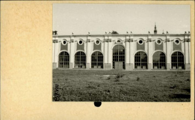 oranżeria I d. opactwa cystersów, ob. sala gimnastyczna, skan 2
