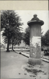 słup na ogłoszenia, skan 3