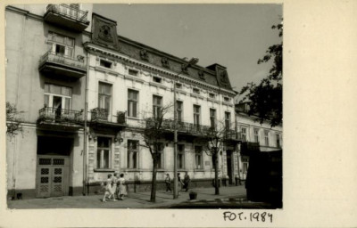 dom, pałac Komna, skan 2