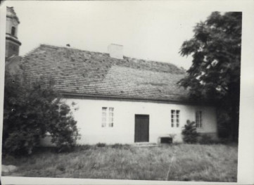dworek tzw. sufragania ob. muzeum, skan 3