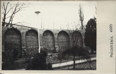 mury miejskie, skan 2