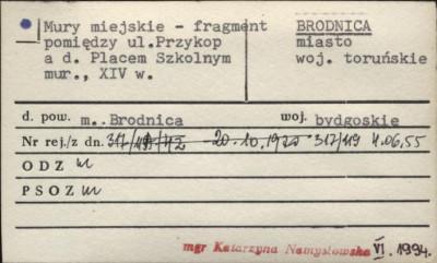mury miejskie - fragment pomiędzy ul. Przykop a d. Placem Szkolnym, skan 1