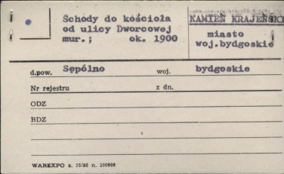 schody do kościoła, skan 1